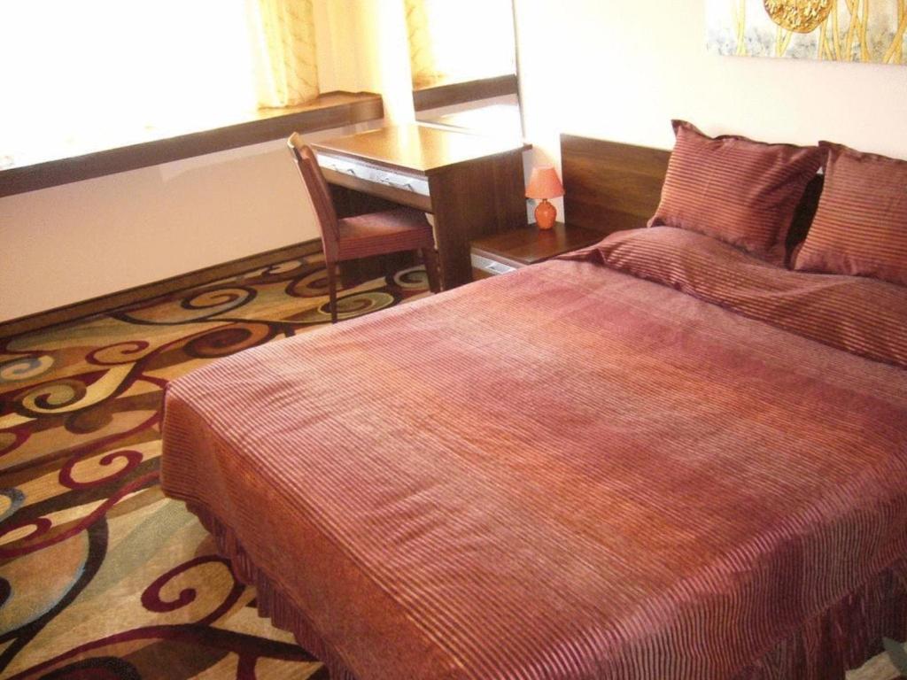 City Hotel Stara Zagora Room photo