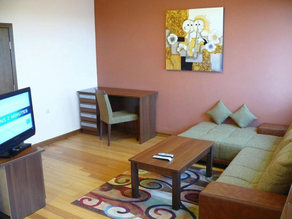 City Hotel Stara Zagora Room photo